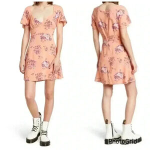 Abound Short Sleeve Skater Dress Coral/Orange Floral Aster Bouquet. Size L. NWOT